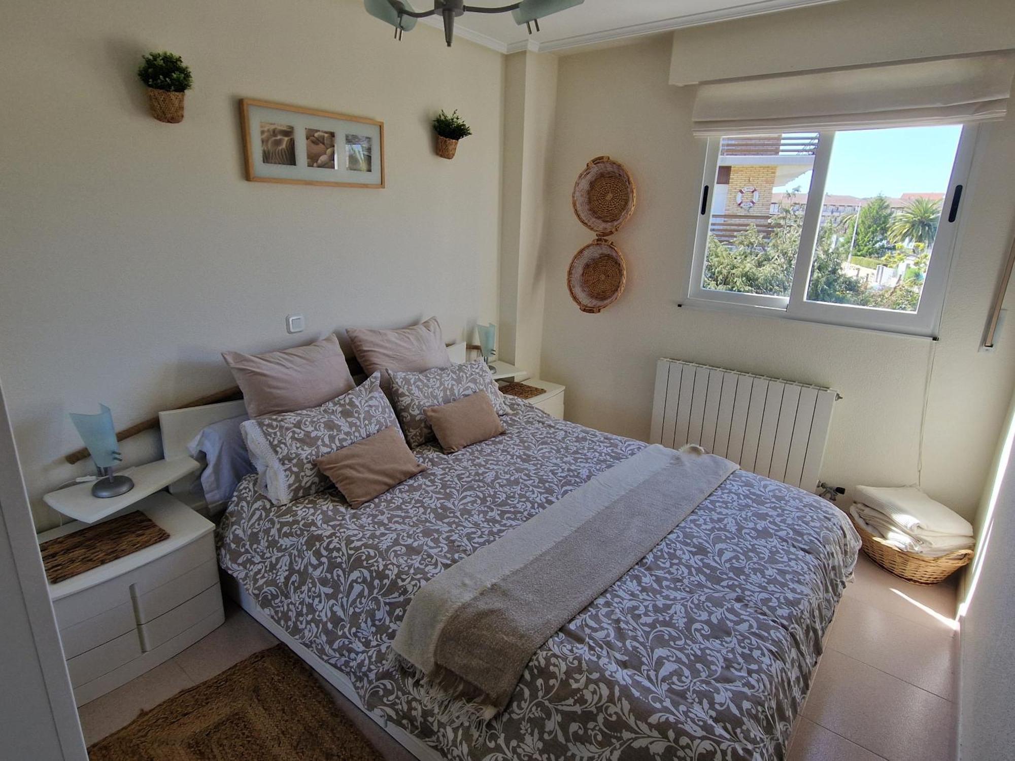 Luminoso Apartamento Playa Ris Con Garaje Noja Eksteriør billede